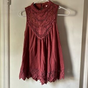 Xhilaration tank top with lace detail and buttons